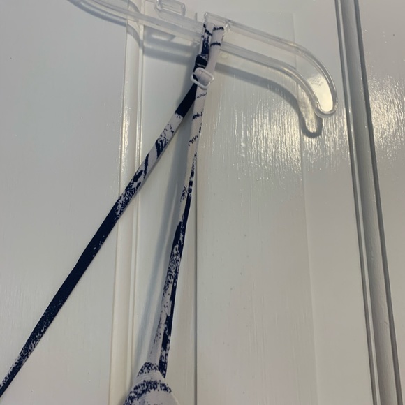 NWOT! Blue and white Beach coverup Romper - Picture 5 of 8